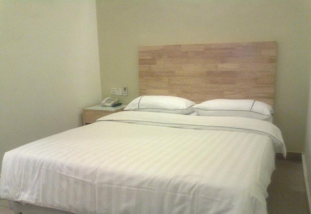 Hotel Desaria Petaling Jaya Chambre photo
