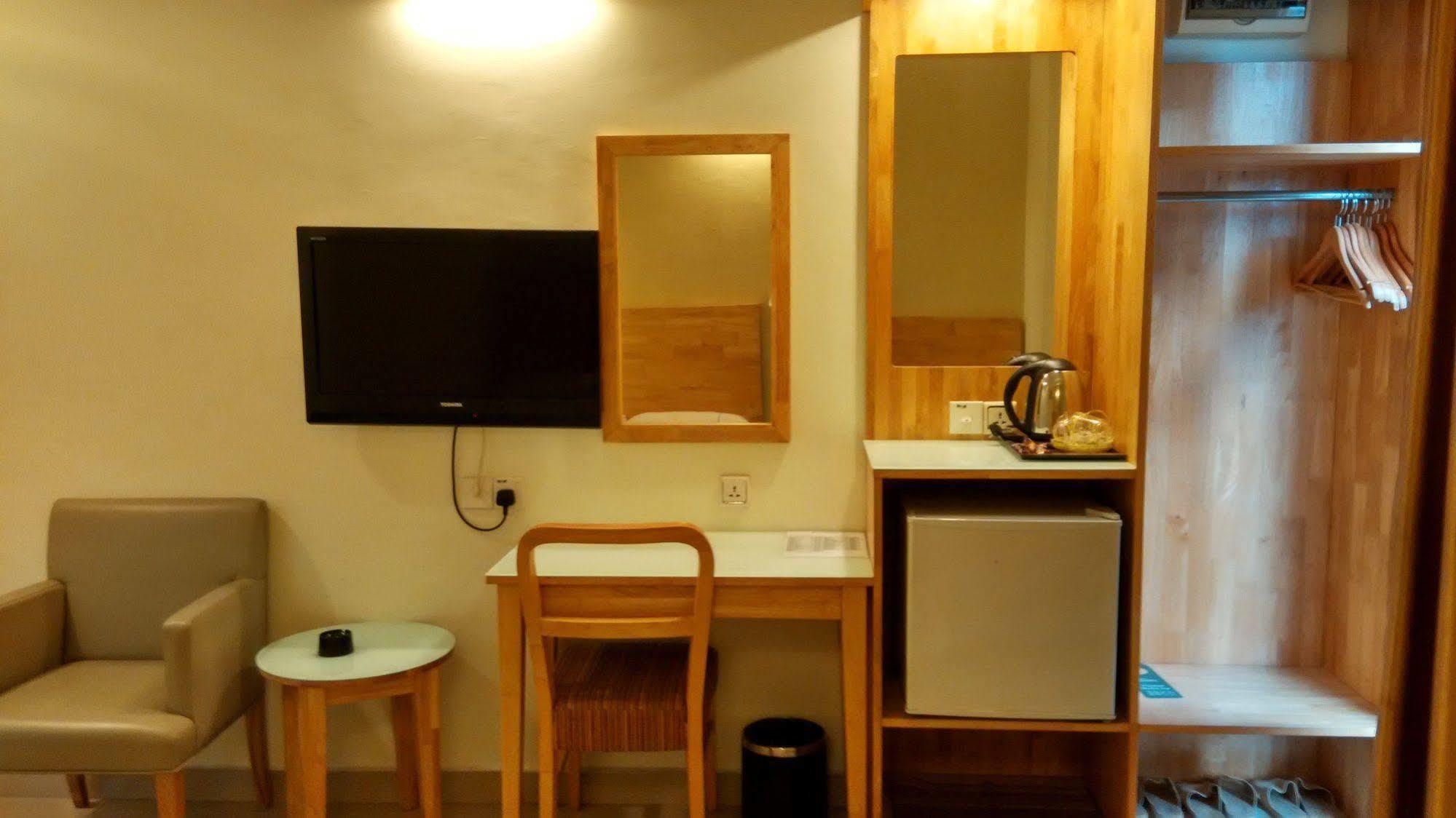 Hotel Desaria Petaling Jaya Extérieur photo