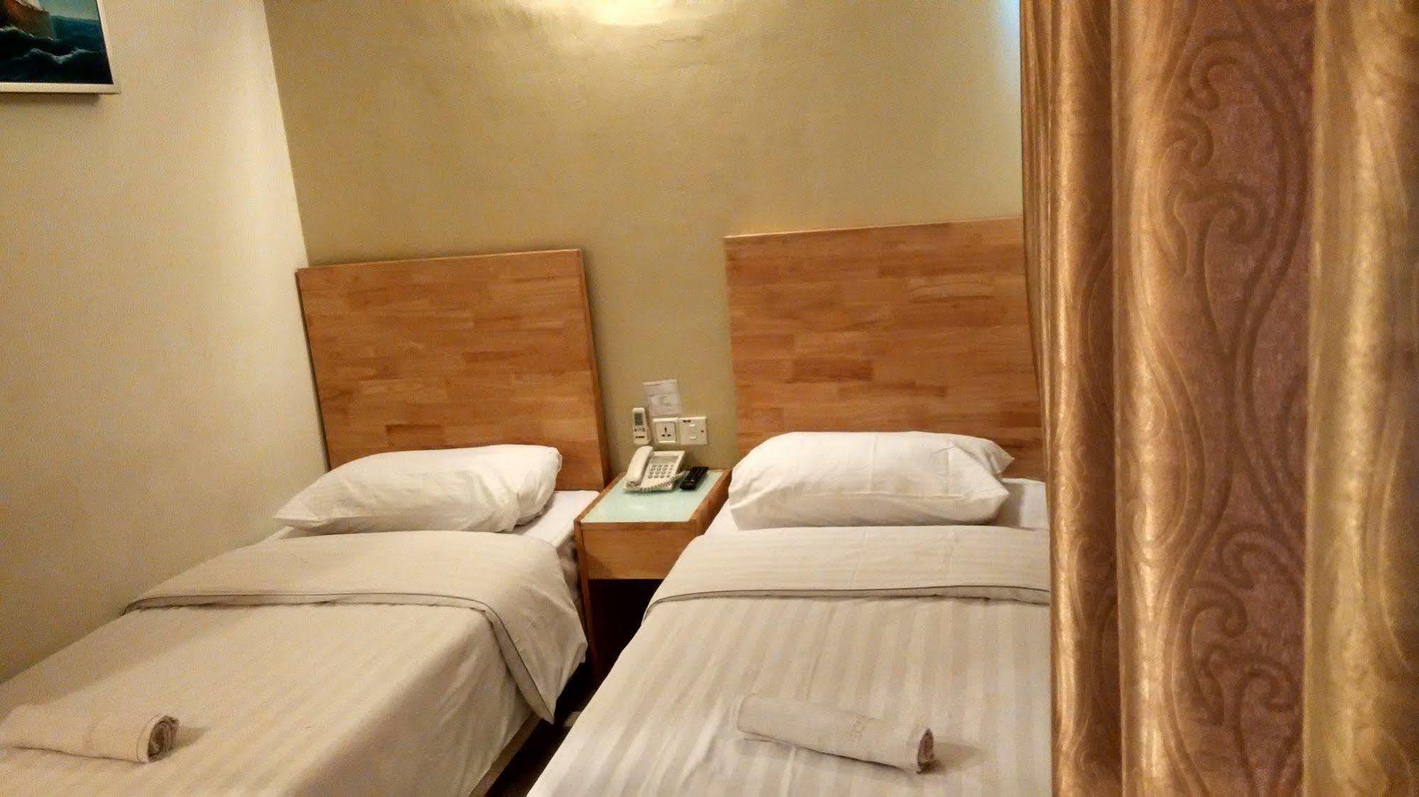 Hotel Desaria Petaling Jaya Extérieur photo